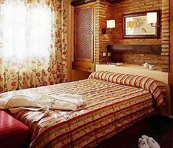 Hotel Alcazaba De Busquistar