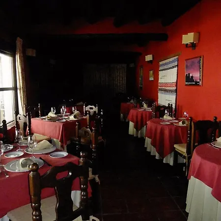 Alcazaba De Hotel 4*